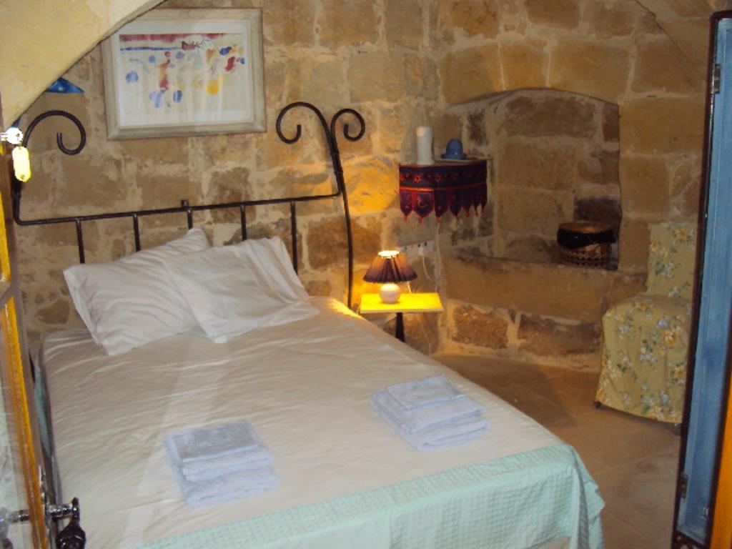 La Gozitaine Bed & Breakfast Kercem Room photo